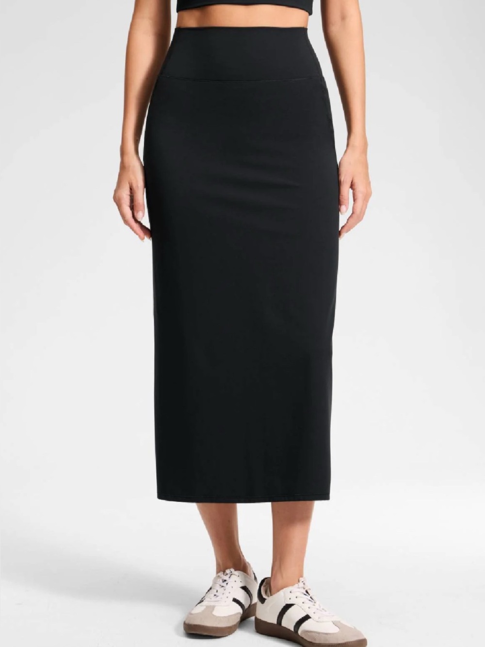 Thick ribbed Hollister high-rise midi-skirt.